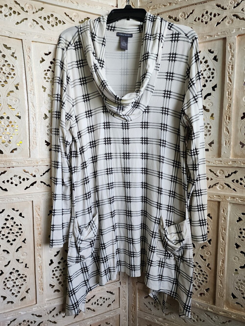 NWOT Chelsea & Theodore Long Sleeve Top/Tunic- Size XL